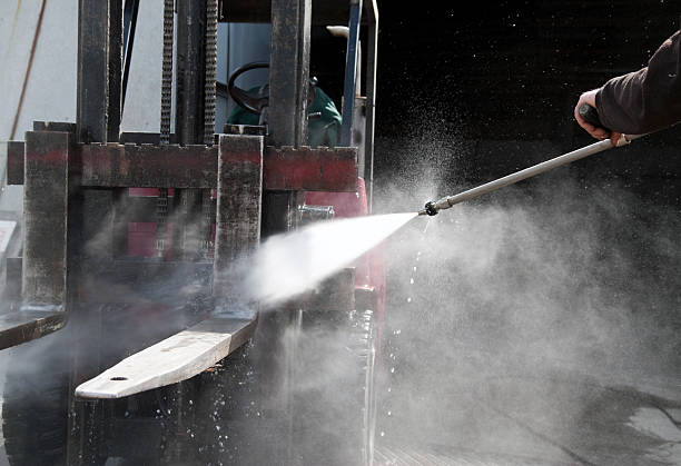 Pressure Washing Services for Businesses in Grand Blanc, MI